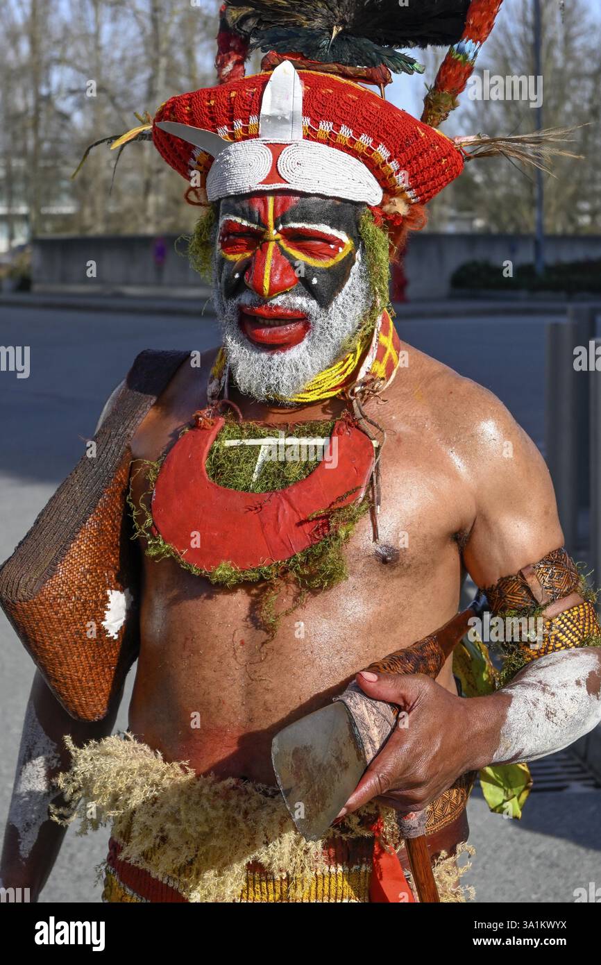Mann aus Papua-Neuguinea mit traditioneller Malerei, International Tourism Exchange (ITB), Berlin, Deutschland, Europa Stockfoto