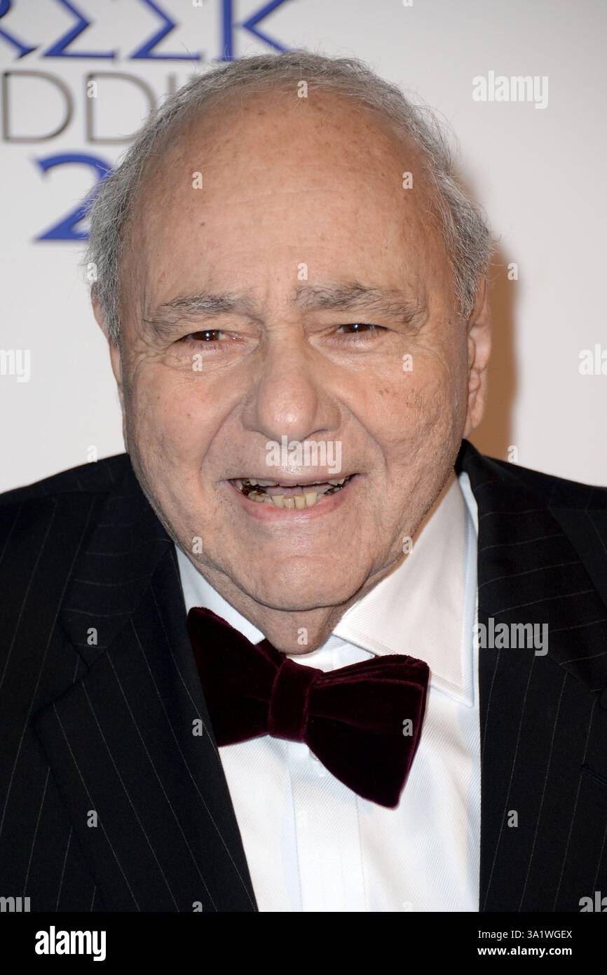 Michael Constantine nahm an der New Yorker Premiere My Big Fat Greek Wedding 2 am AMC Loews Lincoln Square 13 am 15. März 2016 in New York Teil Stockfoto