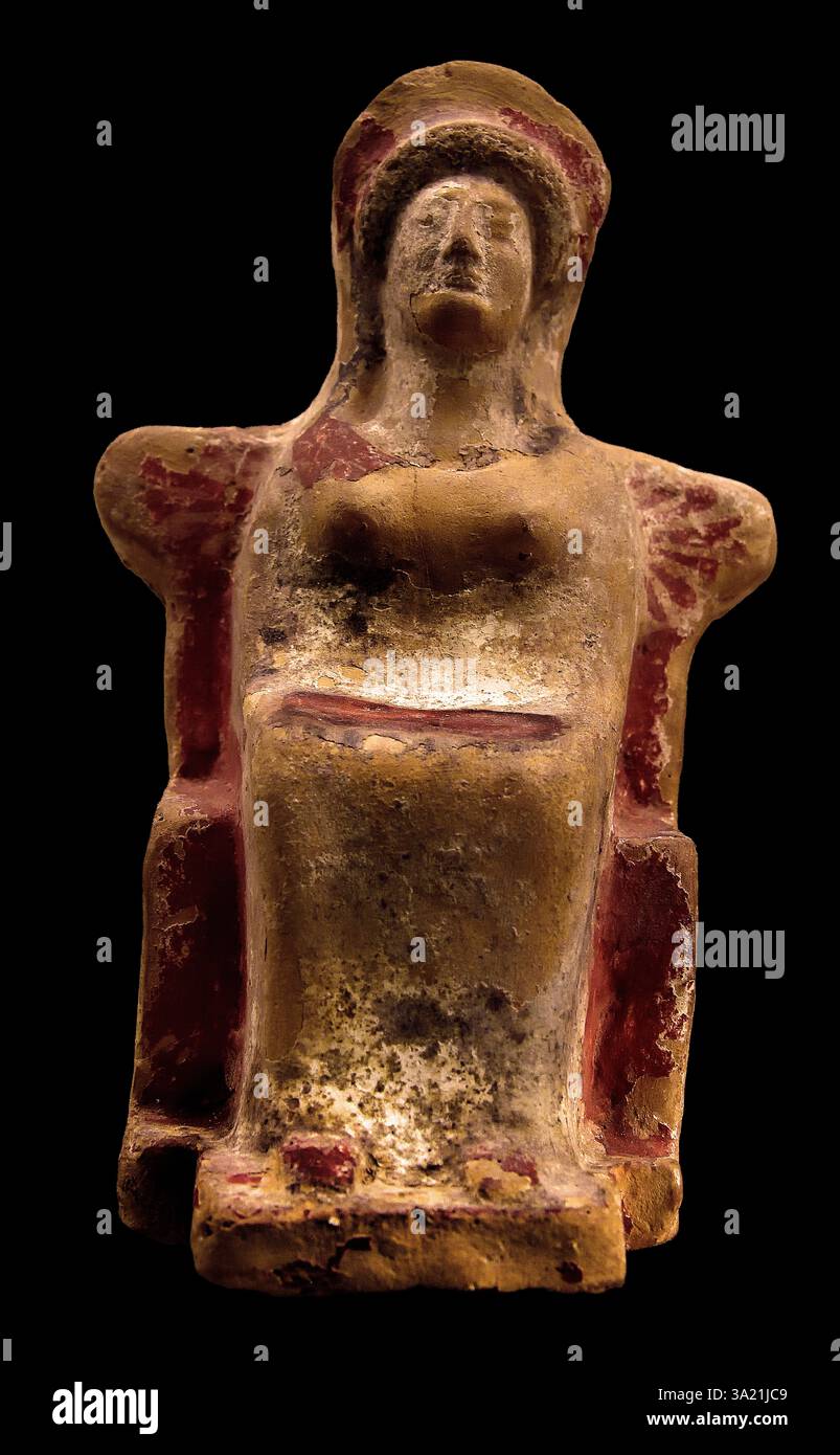 Statuette einer sitzenden Göttin, Anfang des 5. Jahrhunderts B. C, 17,4 cm Griechisch, Griechenland, 17,4 cm, das antike Mittelmeer Stockfoto