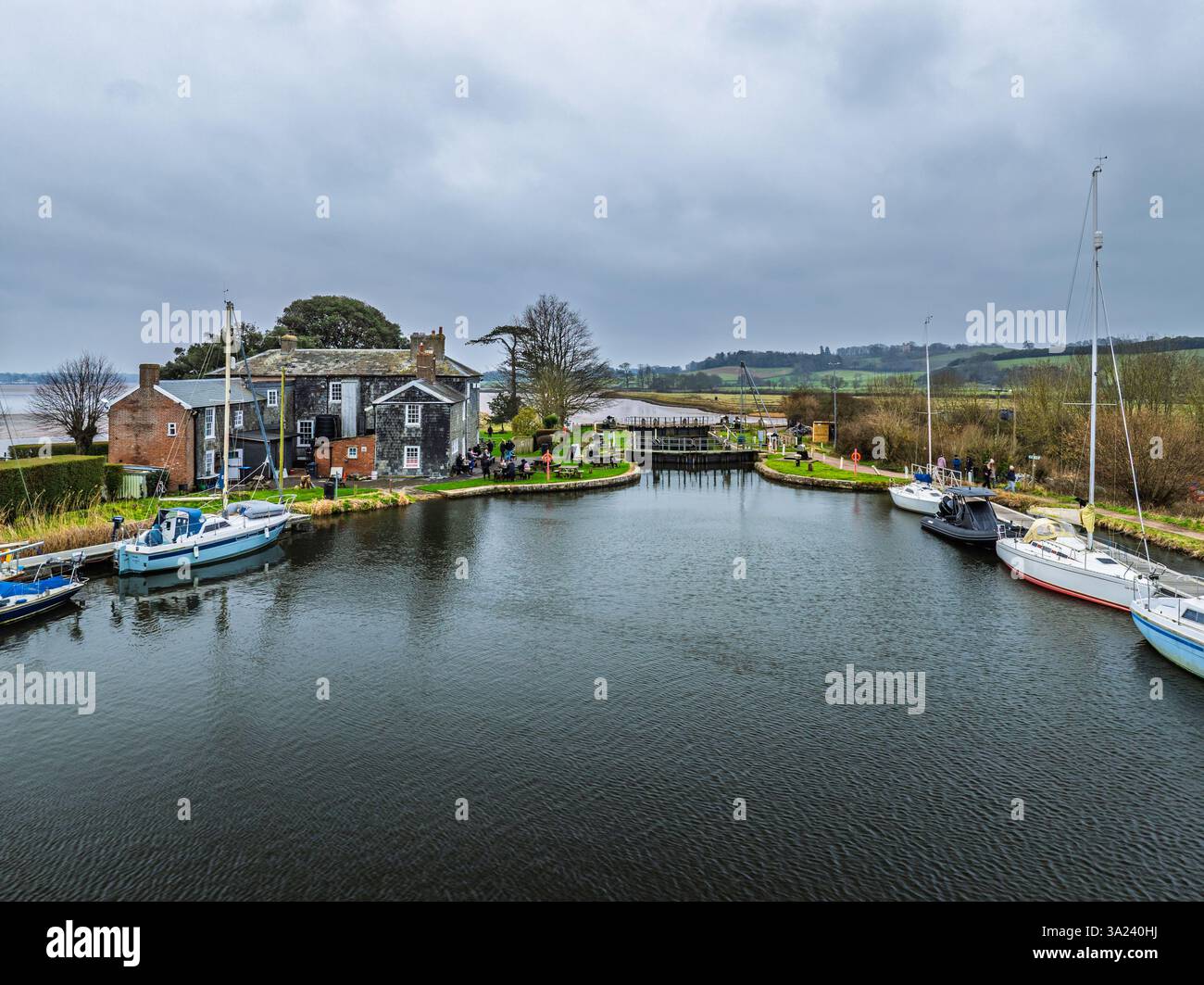 Turf Lock und Exeter Canal von einer Drohne, Exminster, Exeter, Devon, England Stockfoto