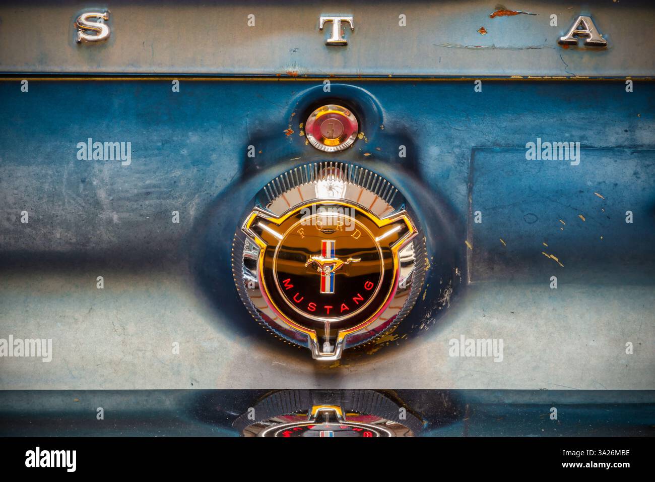 Drempt, Niederlande - 25. Mai 2023: Nahaufnahme des Hecks eines amerikanischen Ford Mustang in Drempt, Niederlande Stockfoto