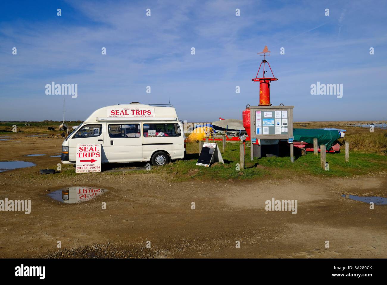 Morston Kai, Seehundfahrten Fahrzeug, norfolk, england Stockfoto