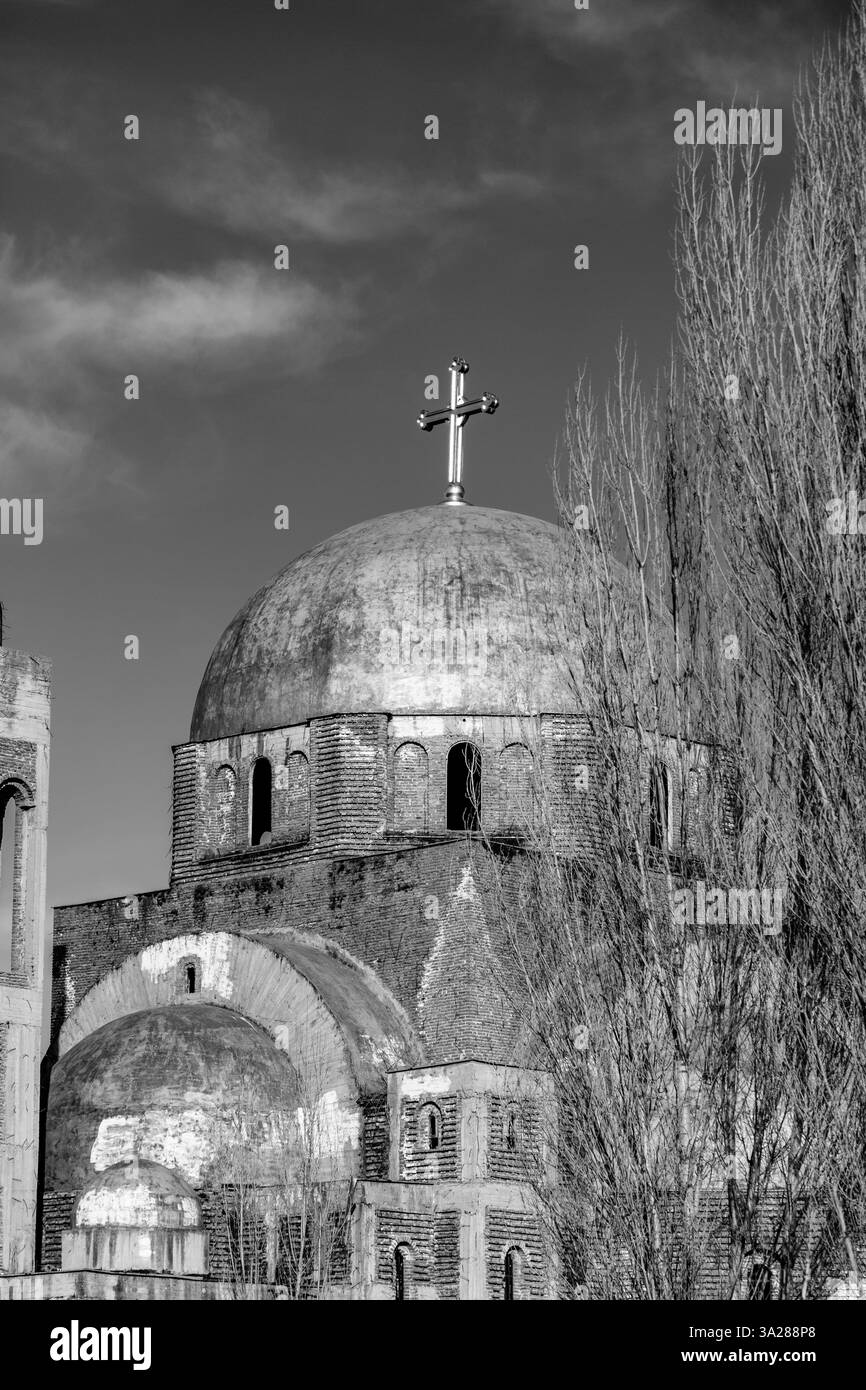 Die Kathedrale Christi des Erlösers in Pristina im Kosovo ist eine unvollendete serbisch-orthodoxe christliche Kirche, deren Bau 1992 begann. Stockfoto