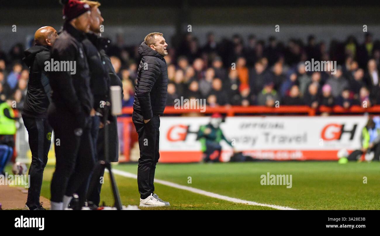 Charlton Manager Nathan Jones während des Sky Bet EFL League One Spiels zwischen Crawley Town und Charlton Athletic im Broadfield Stadium, Crawley, UK - 11. März 2025 - Foto Simon Dack / Teleobjektive nur redaktionelle Verwendung. Kein Merchandising. Für Football Images gelten Einschränkungen für FA und Premier League, inc. Keine Internet-/Mobilnutzung ohne FAPL-Lizenz. Weitere Informationen erhalten Sie bei Football Dataco Stockfoto