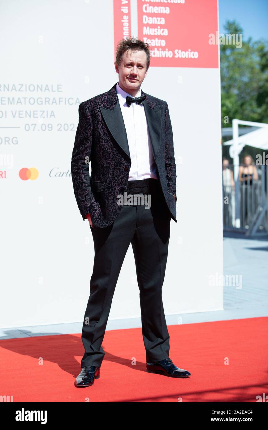 VENEDIG, ITALIEN - 7. SEPTEMBER: Chad Lindberg auf dem roten Teppich „Horizon: An American Saga – Chapter 2“ während des 81. Internationalen Filmfestivals in Venedig Stockfoto