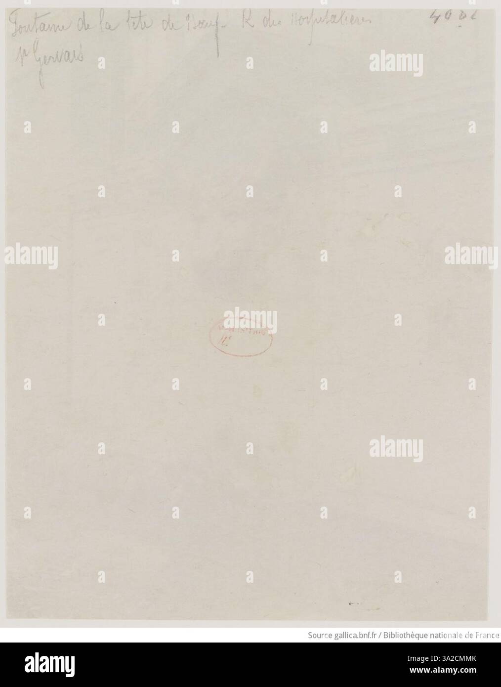 Eugène Atgets Fotografie zeigt die Fontaine de la Tête de Bœuf, die sich in der Rue des Hospitalières Saint-Gervais in Paris befindet und die komplizierten Details des Brunnens festlegt. Stockfoto