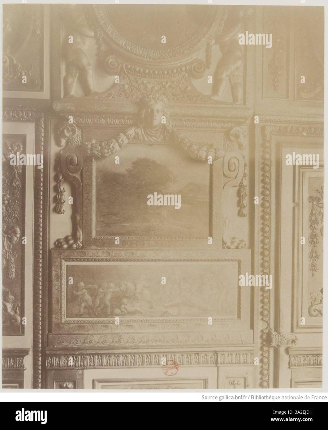 Dieses Foto von Eugène Atget zeigt das Hôtel de Lauzun am Quai d'Anjou in Paris mit seiner klassischen Architektur und seinem historischen Charme. Stockfoto