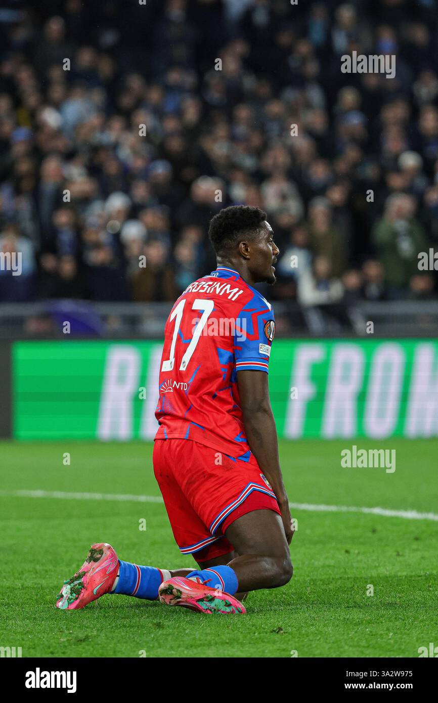 Rom, Italien. März 2025. Rafiu Durosinmi von Viktoria Plzen zeigt seine Enttäuschung während des italienischen Fußballspiels der Serie A SS Lazio gegen Viktoria Plzen im Olimpico Stadium. Finale: SS Lazio 1:1 Viktoria Plzen (Foto: Emanuele Pennacchio/SOPA Images/SIPA USA) Credit: SIPA USA/Alamy Live News Stockfoto