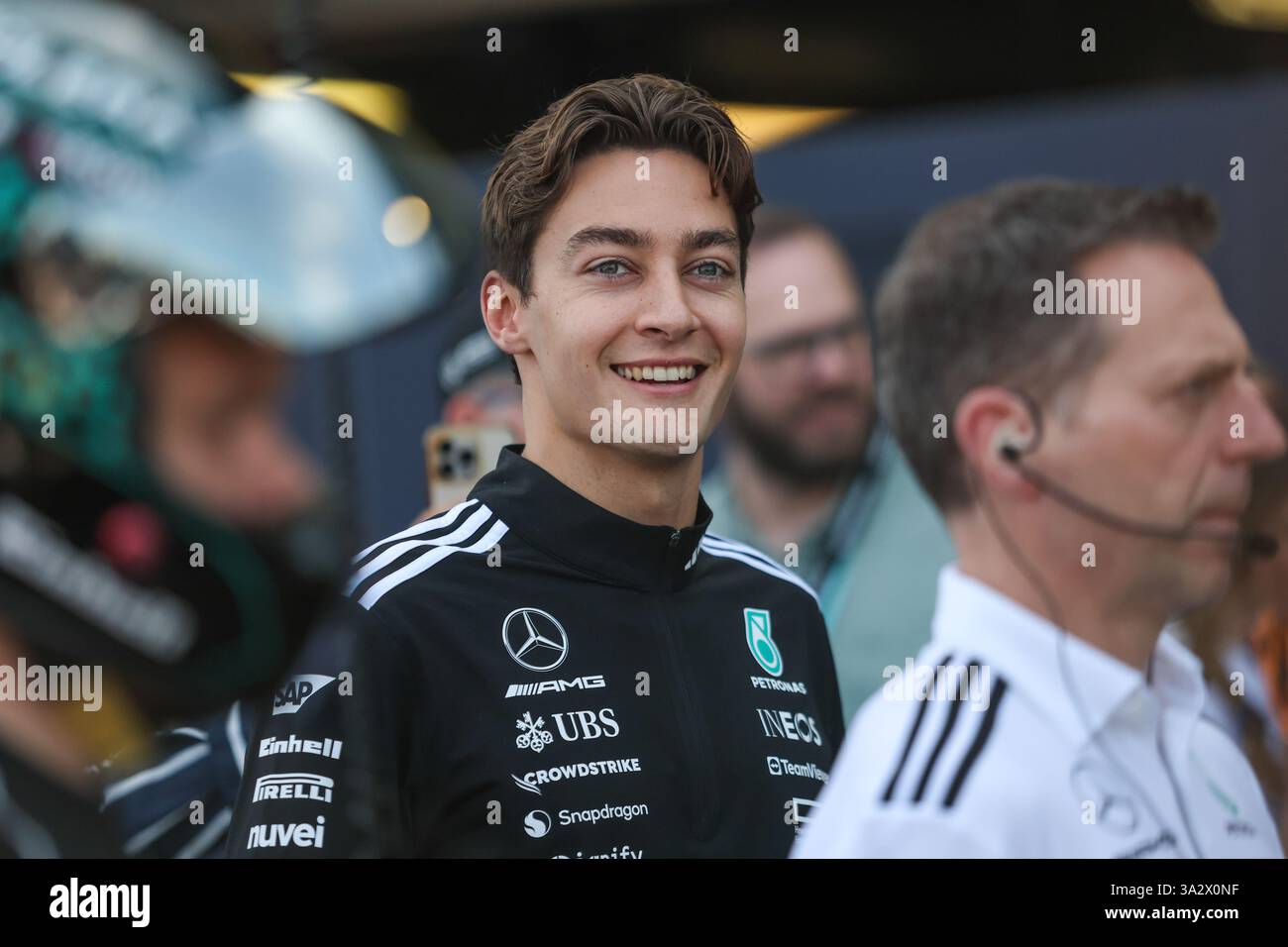 Malbourne, Australien. Februar 2025. 19/2025 - George Russell (GBR) - Mercedes-AMG PETRONAS F1 Team - Mercedes W16 - Mercedes E Performance während der Freitagstraining des Formel 1 Louis Vuitton Grand Prix 2025 von Australien; Albert Park, Melbourne, Australien, vom 14. Bis 16. März 2025 (Foto: Alessio de Marco/SIPA USA) Credit: SIPA USA/Alamy Live News Stockfoto