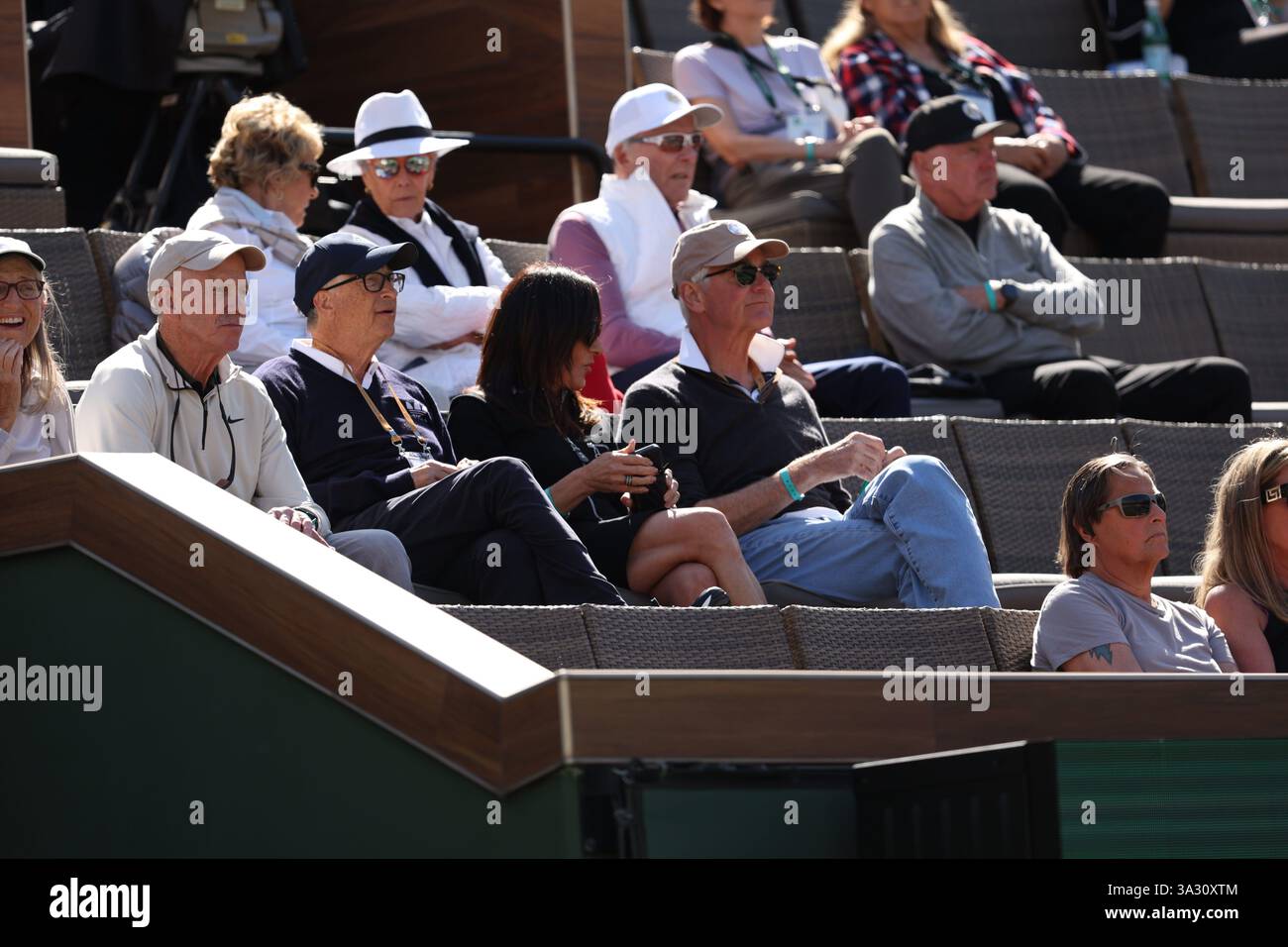 Indian Wells, Kalifornien, USA. März 2025. Bill Gates und Melinda Gates bei den BNP Paribas Open 2025 im Indian Wells Tennis Garden am 13. März 2025 in Indian Wells, Kalifornien. Kredit: Hoo Me. Com/Media Punch/Alamy Live News Stockfoto