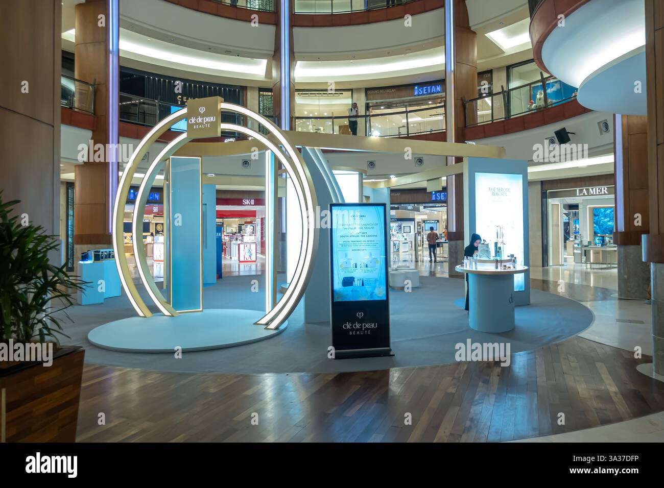 Clé de Peau Beauté Kuxury Hautpflegestand und -Geschäft, Gardens Mall, Shopping Mall, Kuala Lumpur, Malaysia Stockfoto