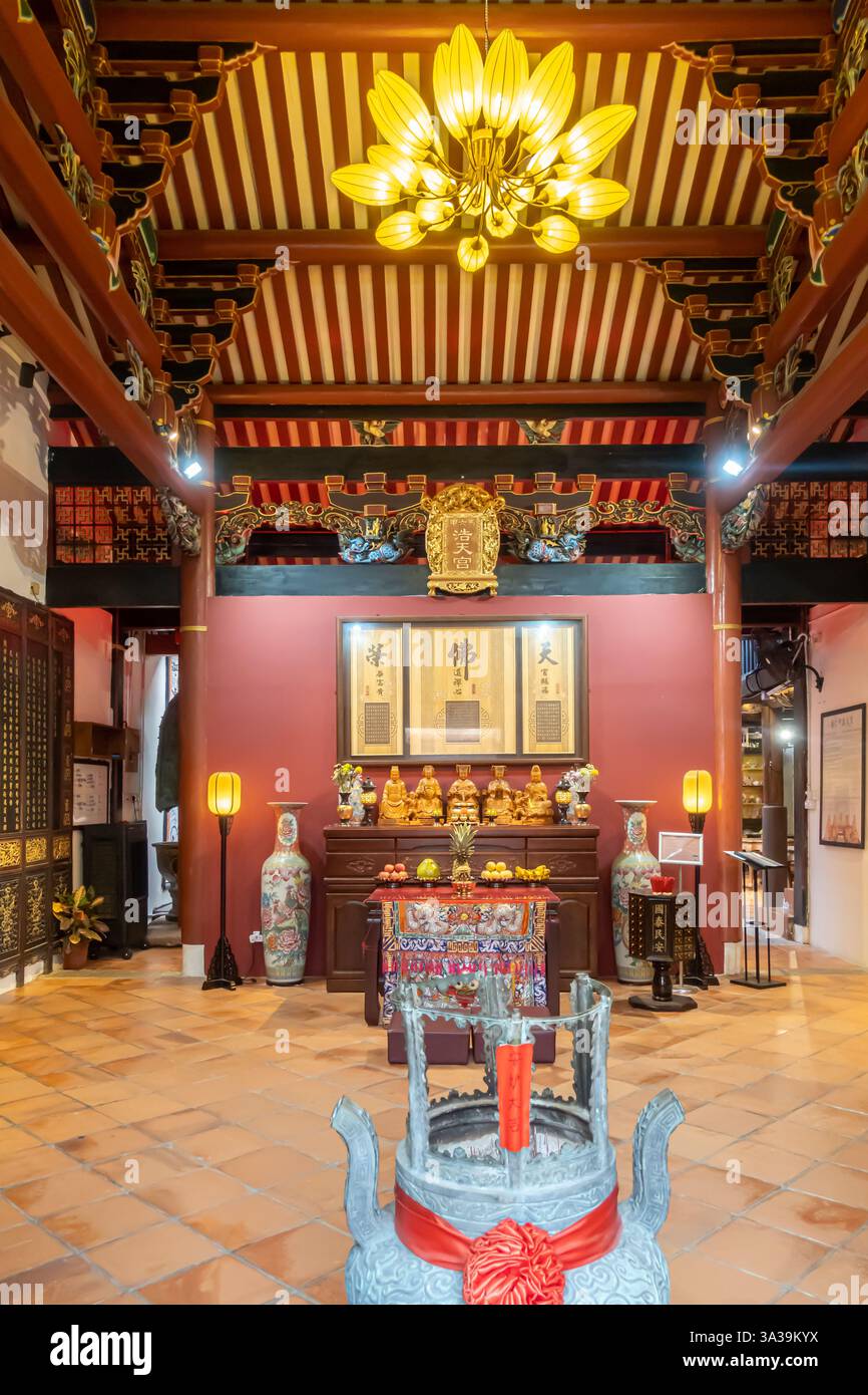 melaka Haotian Tempel göttliche Figuren, Melaka Straits Cultural Museum Malakka, Malaysia Stockfoto