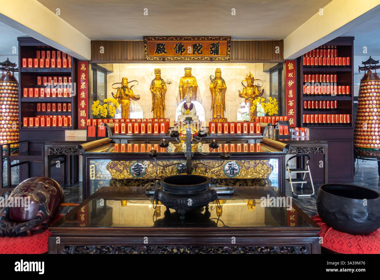 Xiang Lin Si Tempel (lachender Buddha) Chinesischer Tempel, Jalan Tokong, Malakka Stadt. Dieser zweistöckige Tempel folgt dem buddhistischen Zweig von Mahāyāna BU Stockfoto