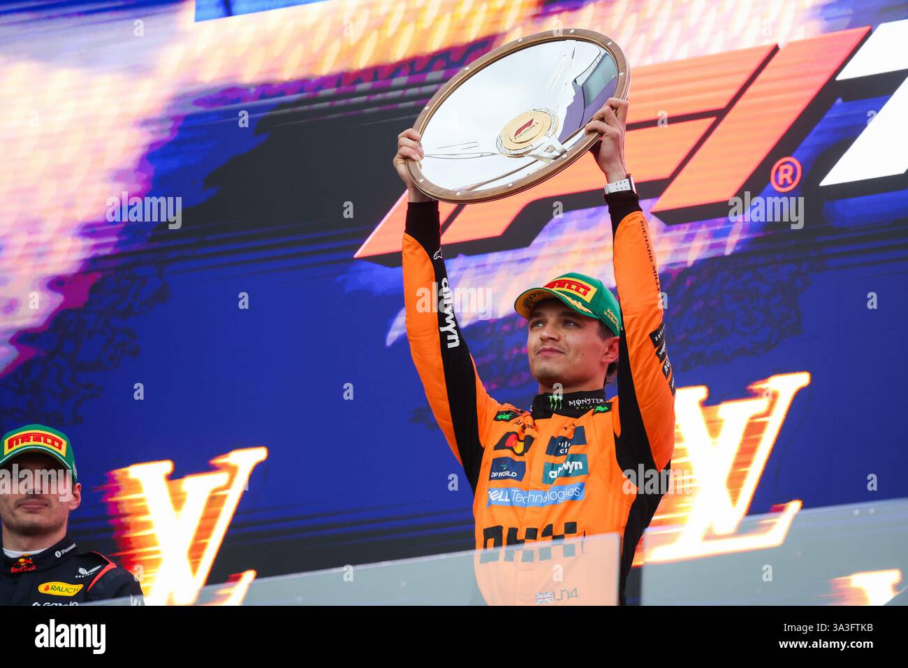 NORRIS Lando (gbr), McLaren F1 Team MCL39, Porträt-Podium während des Formel 1 Louis Vuitton Australian Grand Prix 2025, 1. Runde der FIA Formel 1 Weltmeisterschaft 2025 vom 14. Bis 16. März 2025 auf dem Albert Park Grand Prix Circuit in Melbourne, Australien Stockfoto