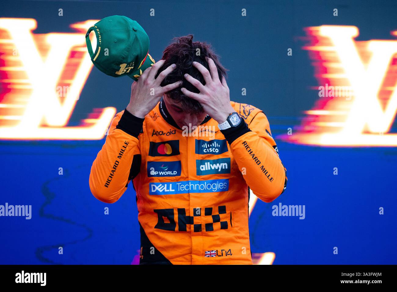 Melbourne, Australien. 16. März 2025. NORRIS Lando (gbr), McLaren F1 Team MCL39, Porträt-Podium während des Formel 1 Louis Vuitton Australian Grand Prix 2025, 1. Runde der FIA Formel 1 Weltmeisterschaft 2025 vom 14. Bis 16. März 2025 auf dem Albert Park Grand Prix Circuit in Melbourne, Australien - Foto Joao Filipe/DPPI Credit: DPPI Media/Alamy Live News Credit: DPPI Media/Alamy Live News Stockfoto