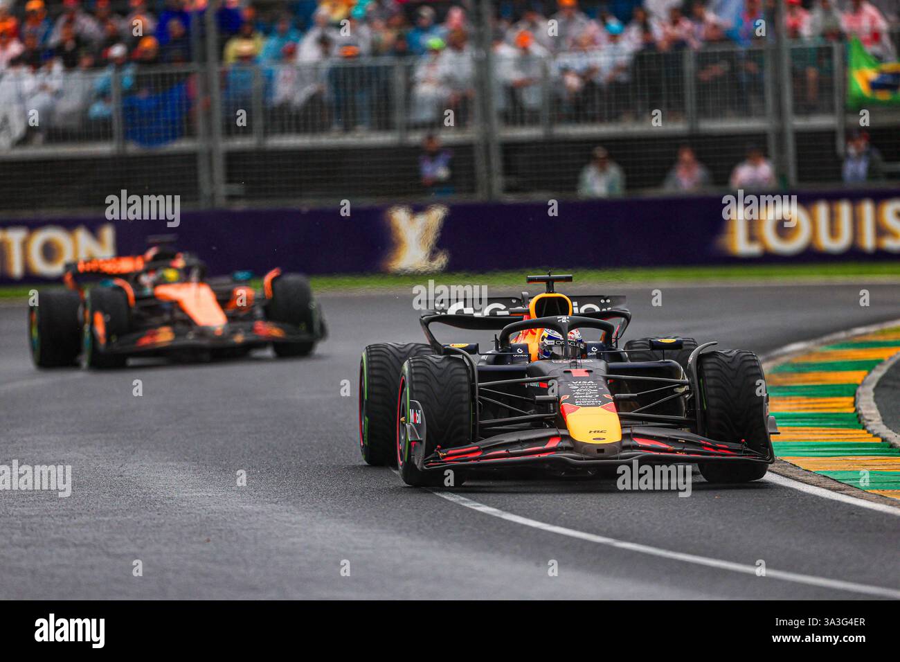 Melbourne, Australien. März 2025. Max Verstappen (NED) - Oracle Red Bull Racing - Red Bull RB21 - Honda RBPT während des Formel-1-Rennens Louis Vuitton Australian Grand Prix 2025; Albert Park, Melbourne, Australien, 14. Bis 16. März 2025 Credit: Alessio de Marco/Alamy Live News Stockfoto