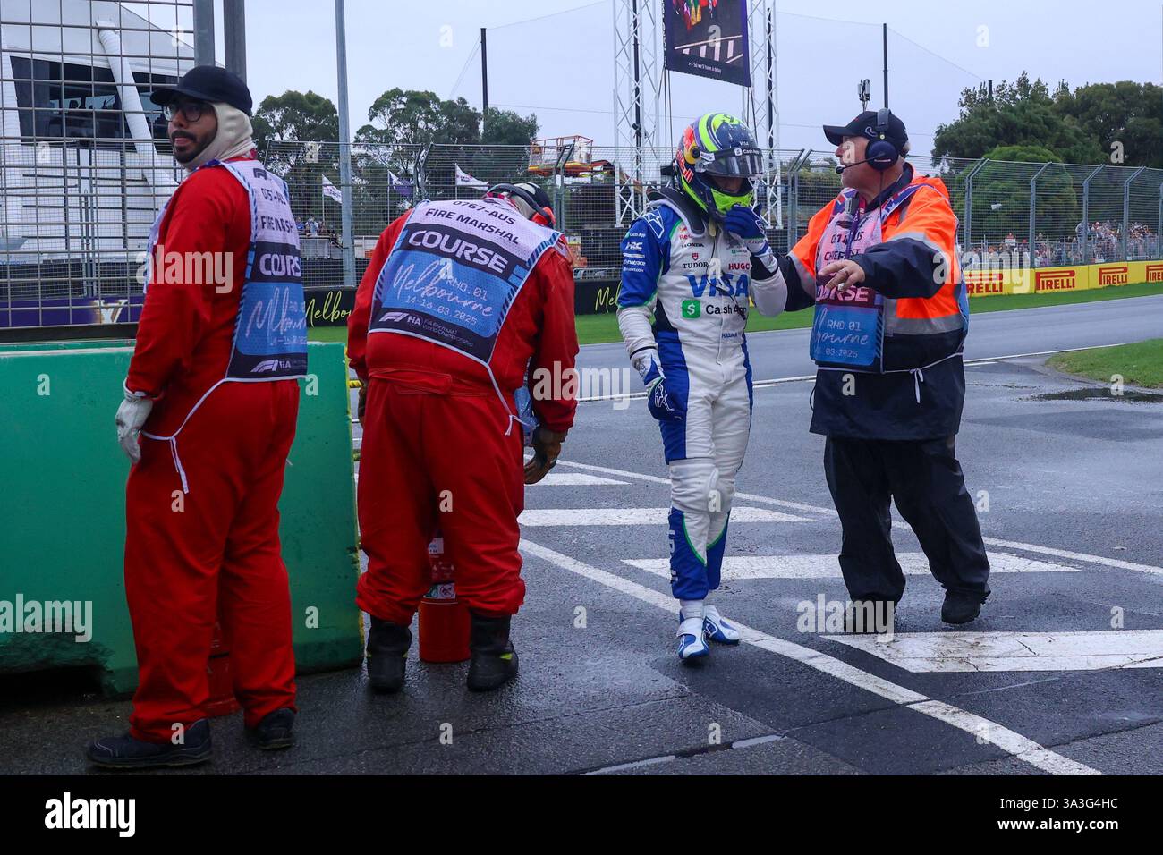 Melbourne, Australien. März 2025. Isack Hadjar (FRA) VCARB 02 RBPT Honda während des Formel-1-Rennens Louis Vuitton Australian Grand Prix 2025; Albert Park, Melbourne, Australien, 14. Bis 16. März 2025 Credit: Alessio de Marco/Alamy Live News Stockfoto