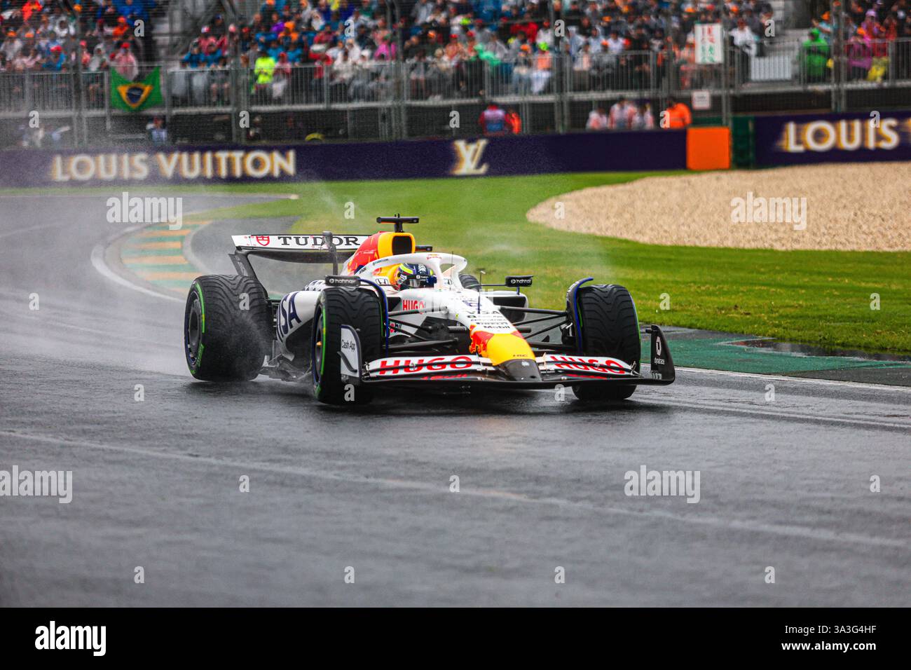 Melbourne, Australien. März 2025. Isack Hadjar (FRA) VCARB 02 RBPT Honda während des Formel-1-Rennens Louis Vuitton Australian Grand Prix 2025; Albert Park, Melbourne, Australien, 14. Bis 16. März 2025 Credit: Alessio de Marco/Alamy Live News Stockfoto