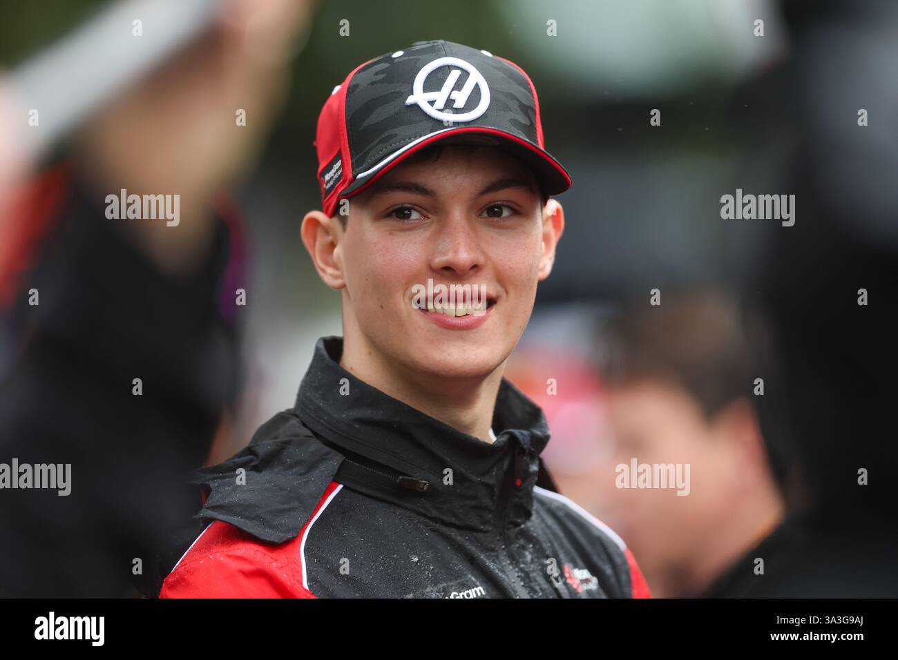 19/2025 - Oliver Bearman (GBR) - Haas F1-Team während des Rennens - Formel 1 Louis Vuitton Grand Prix 2025 von Australien; Albert Park, Melbourne, Australien, 14. Bis 16. März 2025 (Foto: Alessio de Marco/SIPA USA) Stockfoto