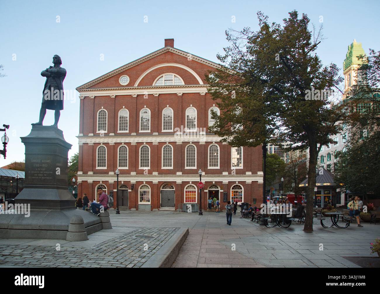 Das historische Backsteinhaus Faneuil Hall Marketplace am Freedom Trail, Boston, Massachusetts, USA Stockfoto