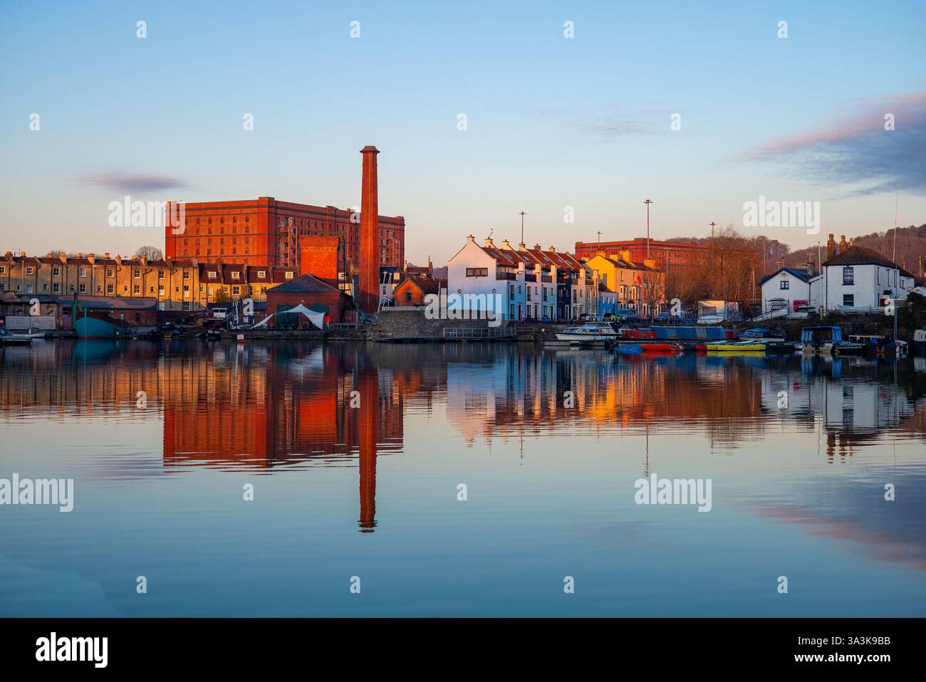 Sonnenaufgang am Bristol Harbour UK Stockfoto
