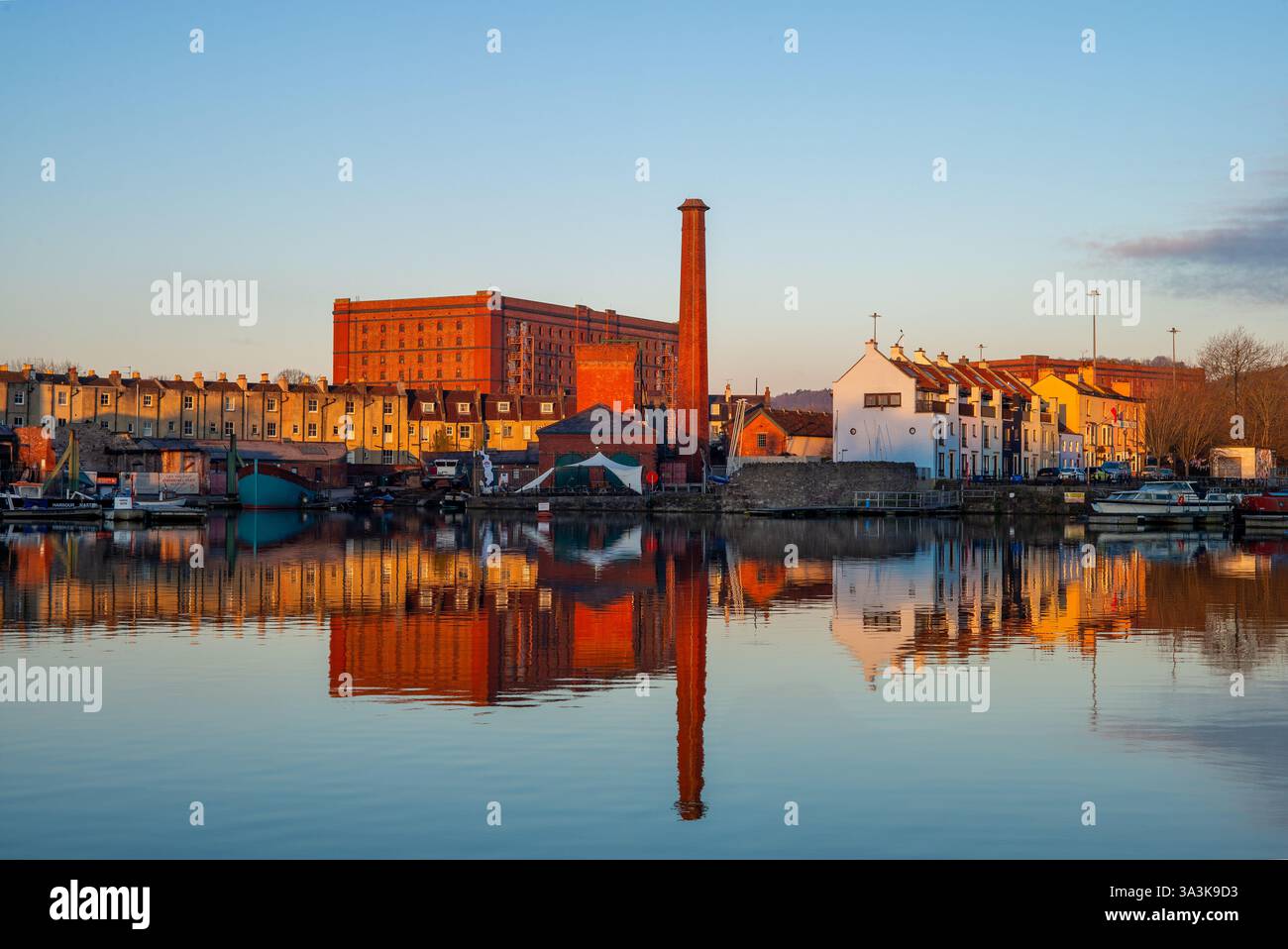 Sonnenaufgang am Bristol Harbour UK Stockfoto