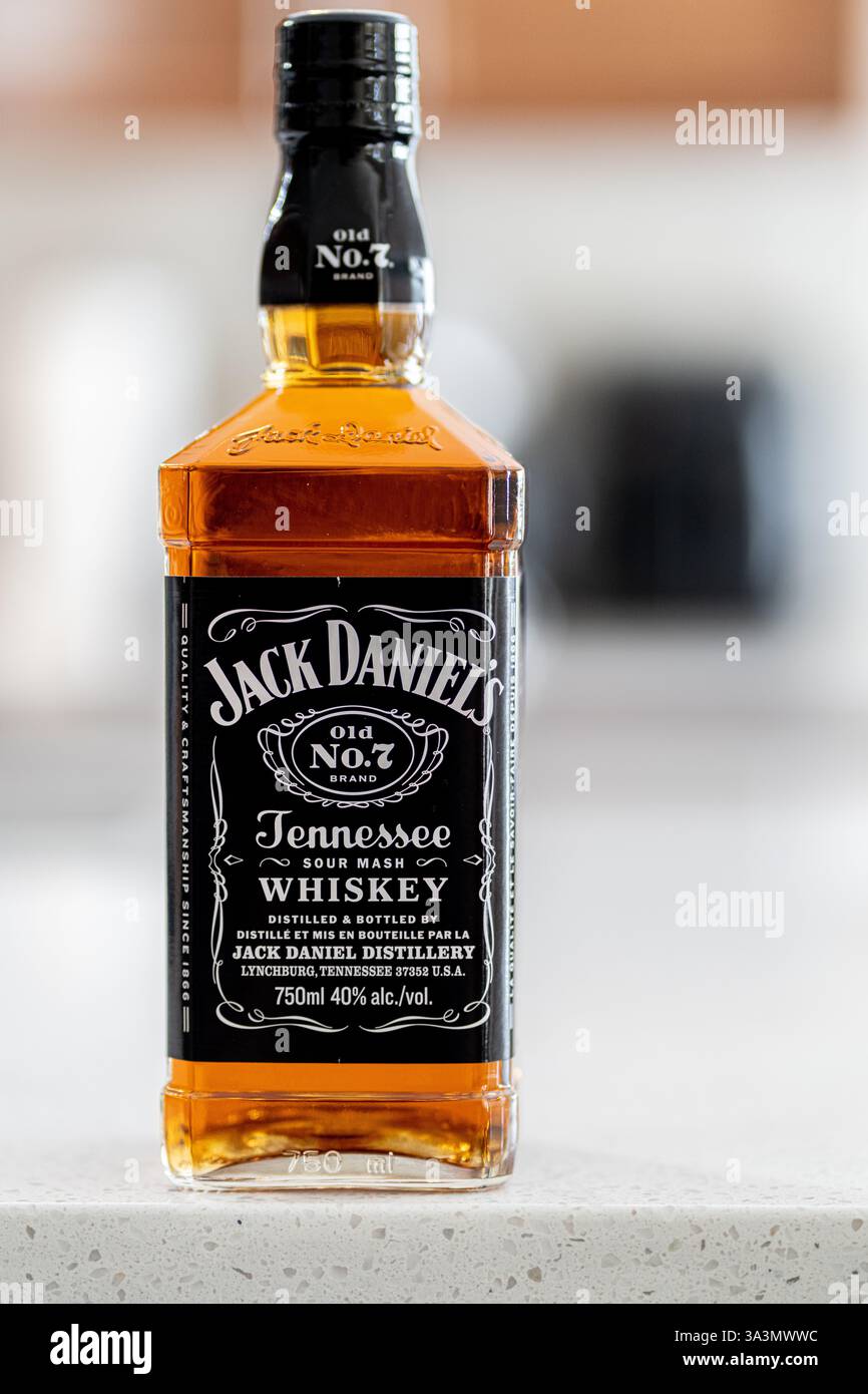 2. Februar 2025: Calgary Alberta Canada – Flaschen Jack Daniels Whiskey Stockfoto
