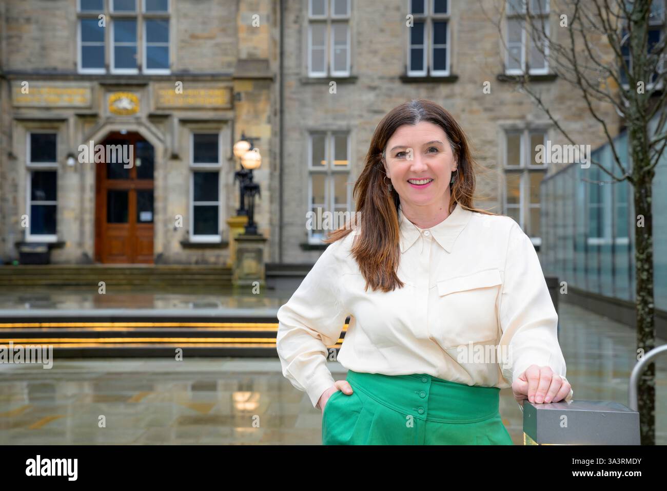Jenny Niven, Direktorin des Edinburgh International Book Festival, in ihrem neuen Zuhause, dem Edinburgh Futures Institute, Edinburgh, Schottland, UK Stockfoto