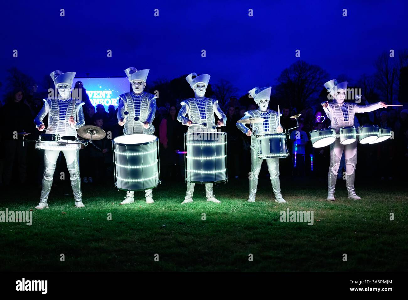 Fawkes Festival, das Highland Centre, Edinburgh, SPARK LED Drummers Stockfoto