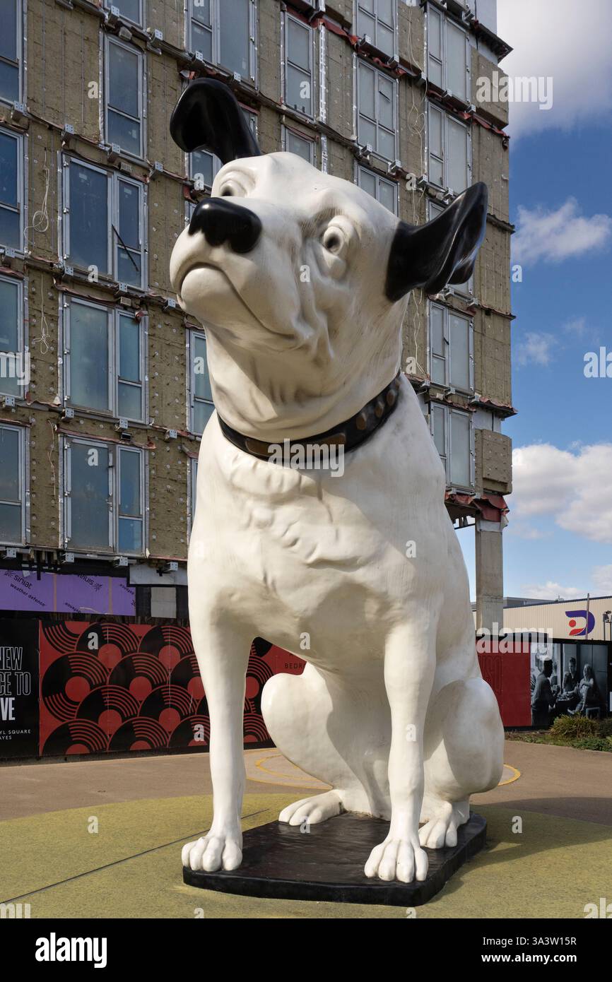 HMV Hundesatue das Old Vinyl Factory Festival Stockfoto