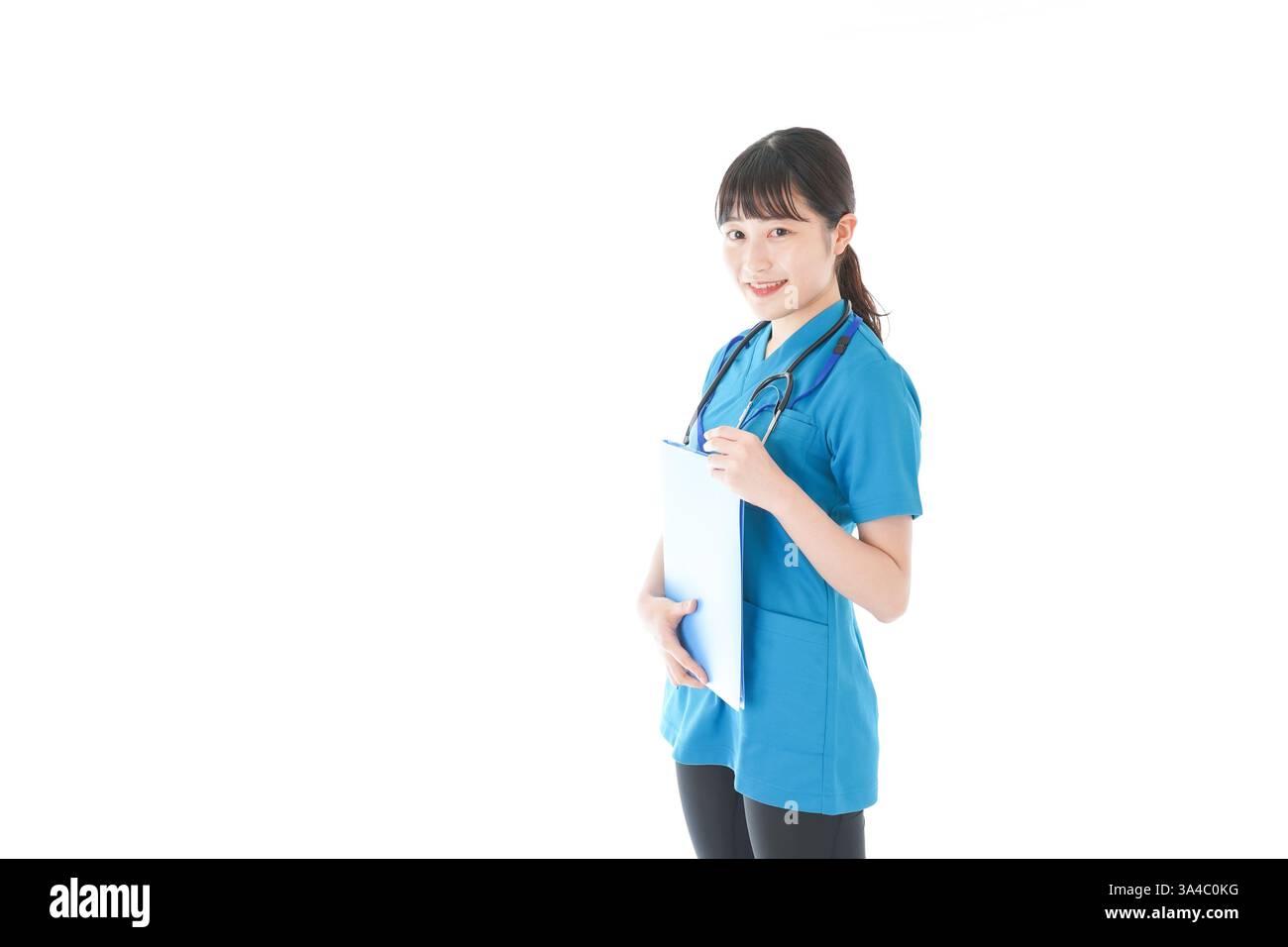 Lächelnde junge Krankenschwester Stockfoto