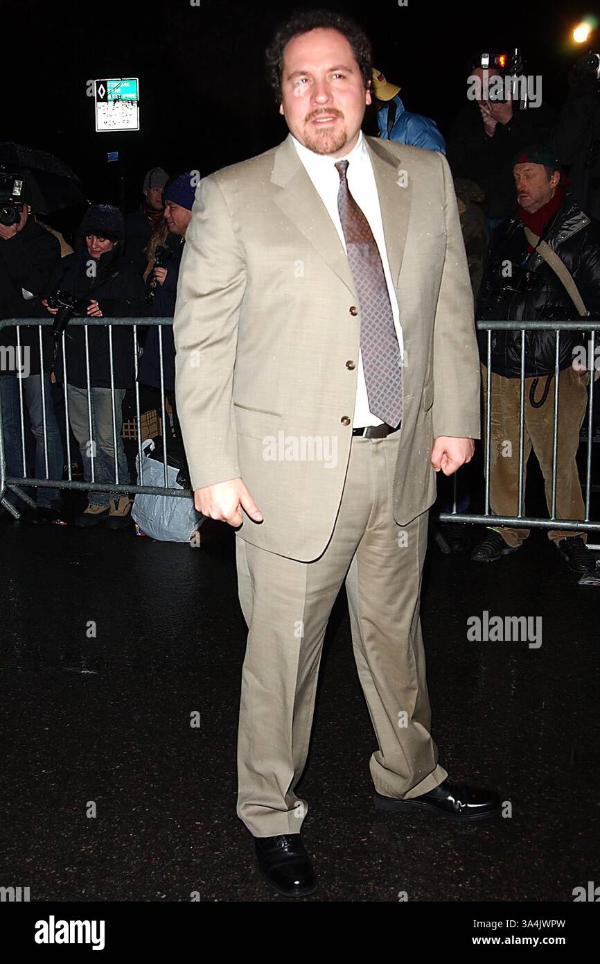 11. JANUAR 2005 - JON FAVREAU.K41081AR.2005 NATIONAL BOARD OF REVIEW OF MOTION PICTURES AWARDS GALA TAVERN IM GRÜNEN CENTRAL PARK, NEW YORK CITY .01-11-2005. ANDREA REANULT- 2005 (Foto: © Globe Photos/ZUMAPRESS.com) Stockfoto