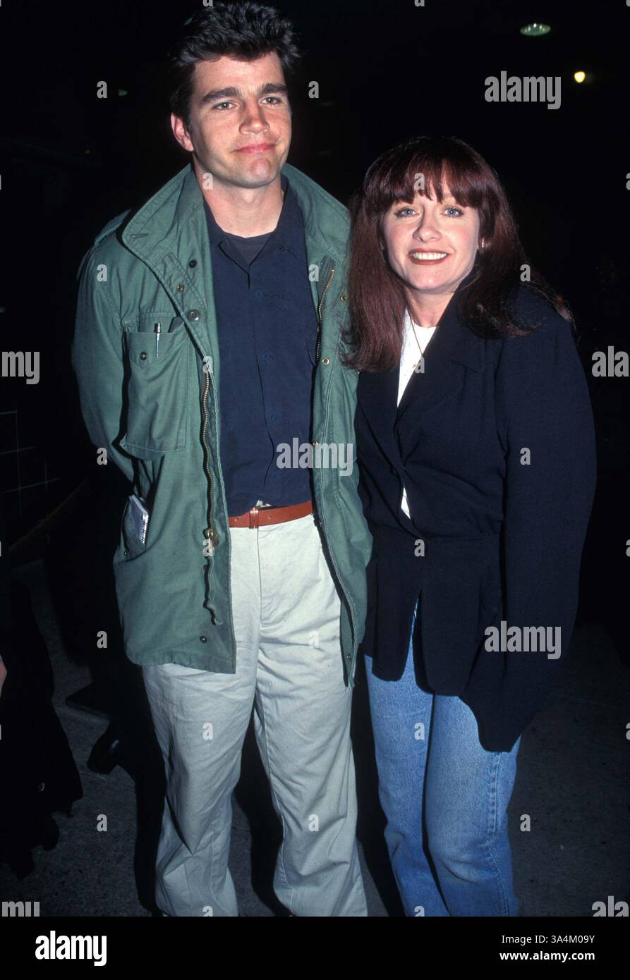 JANUAR 2011 - 17.4.95.PATTI D'ARBANVILLE UND EHEMANN TERRY QUINN BEI DER PREMIERE VON „THE BASKETBALL DIARIES“. K1429HMC. HENRY MCGEE/ 1995(Bild: © Globe Photos/ZUMAPRESS.com) Stockfoto
