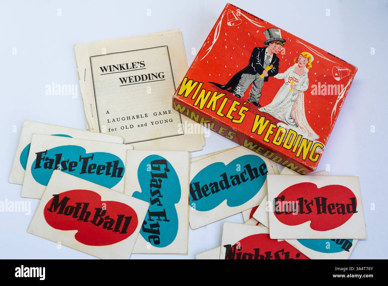 Winkles humorvolles Hochzeitskartenspiel von H. P. Gibson & Sons. Schachtel mit Karten Stockfoto