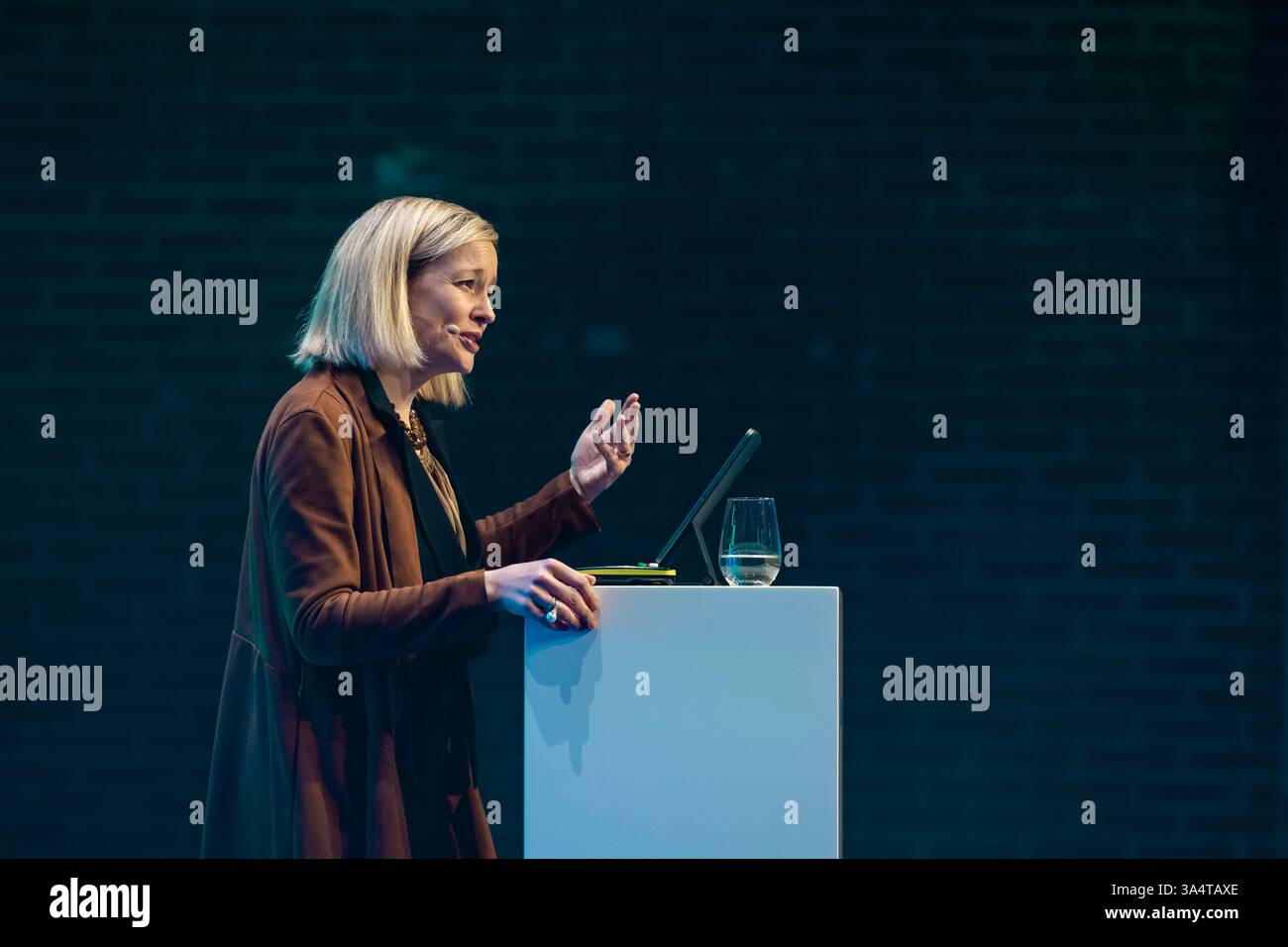 TRANSFORMATION 2025 Prof. Dr. Louisa Specht-Riemenschneider, Bundesbeauftragte für den Datenschutz und die Informationsfreiheit, spricht auf der TRANSFORMATION 2025 in der STATION Berlin über den Datenschutz in Deutschland. *** TRANSFORM 2025 Prof Dr. Louisa Specht Riemenschneider, Bundesbeauftragte für Datenschutz und Informationsfreiheit, spricht auf der TRANSFORM 2025 in Berlin über den Datenschutz in Deutschland Urheberrecht: XEVENTPRESSxJeremyxKnowlesx Stockfoto