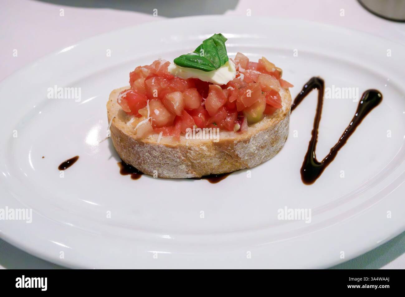 Basseterre St. Saint Kitts und Nevis, norwegische Kreuzfahrtlinie NCL Breakaway Schiff 11-tägige Reiseroute, Innenausstattung an Bord, italienisches Spezialitätenrestaurant La Stockfoto