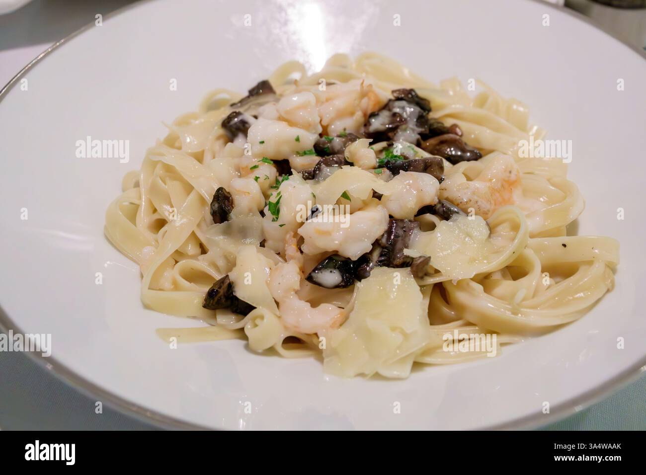 Basseterre St. Saint Kitts und Nevis, norwegische Kreuzfahrtlinie NCL Breakaway Schiff 11-tägige Reiseroute, Innenausstattung an Bord, italienisches Spezialitätenrestaurant La Stockfoto