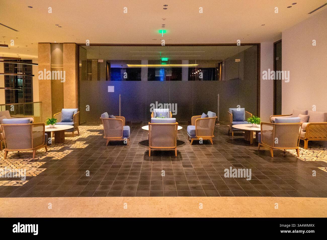 Tee- und Kaffeetrinkbereiche auf dem Gelände des Resorts in Ho Tram, Ba Ria - Vung Tau, Vietnam Stockfoto