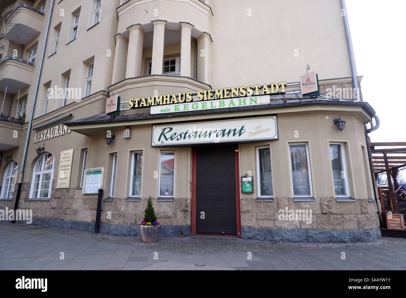 Seimensstadt in Berlin Charlottenburg 2025 umfasst ikonische Sozialwohnungen 1929–34, die von Architekten unter anderem Walter Gropius entworfen wurden. Stockfoto
