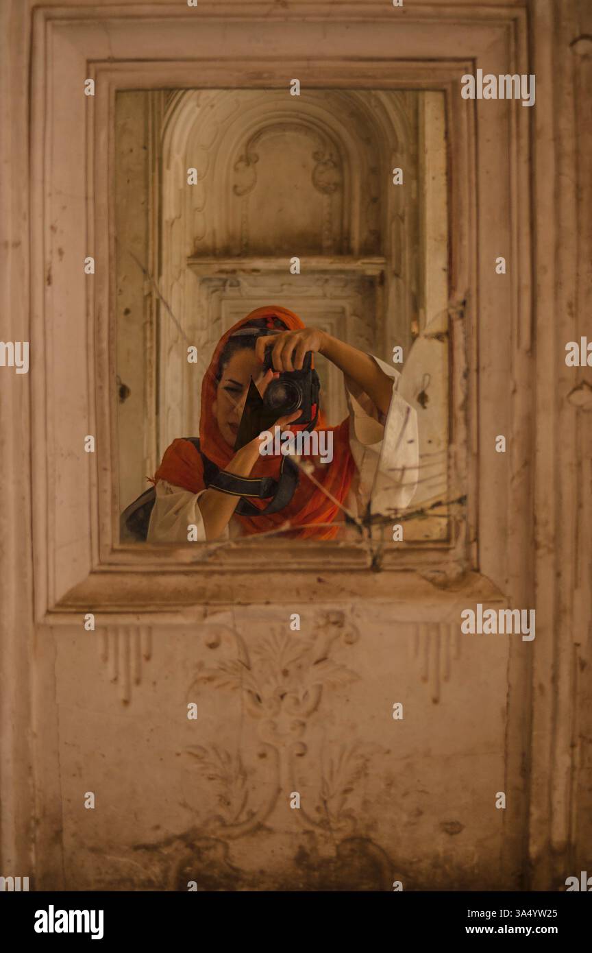 Historisches Lehmziegelgebäude in Yazd, Iran, fotografiert von Shahpari Bahrami Stockfoto