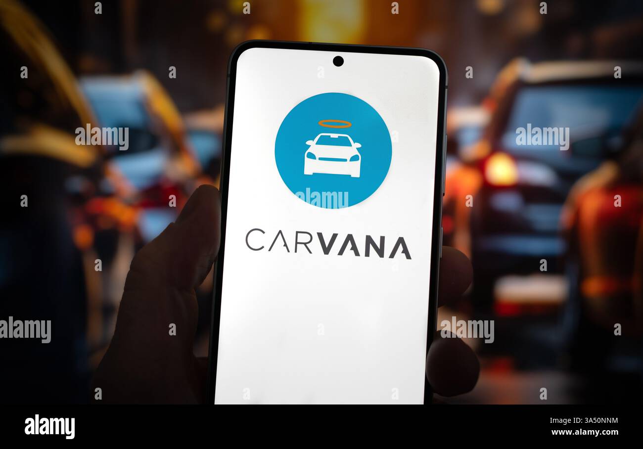 Carvana – Online-Gebrauchtwagenhändler Stockfoto