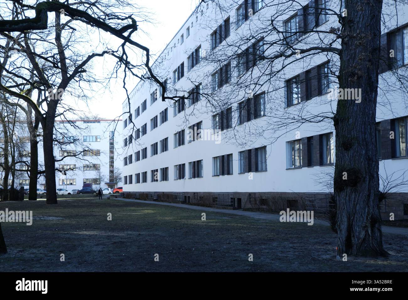 Seimensstadt in Berlin Charlottenburg 2025 umfasst ikonische Sozialwohnungen 1929–34, die von Architekten unter anderem Walter Gropius entworfen wurden. Stockfoto