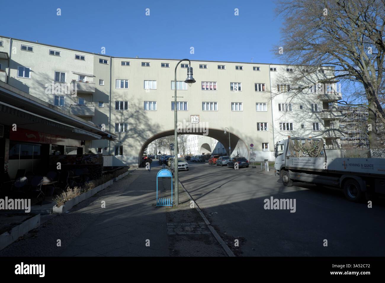 Seimensstadt in Berlin Charlottenburg 2025 umfasst ikonische Sozialwohnungen 1929–34, die von Architekten unter anderem Walter Gropius entworfen wurden. Stockfoto