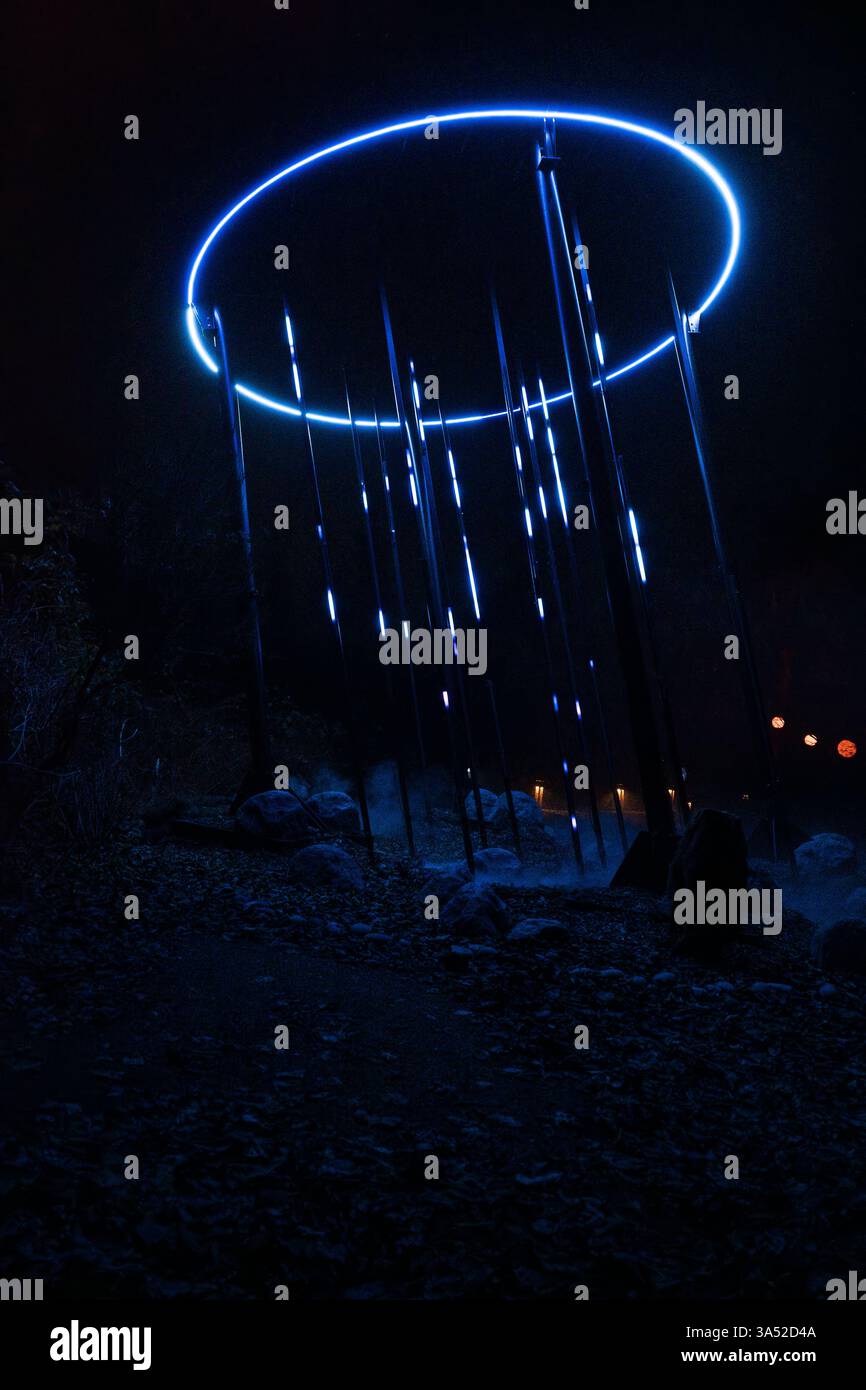 Seattle, USA. Januar 2025. Der atemberaubende Astra Lumina Walk in den Chinesischen Gärten im Westen von Seattle. Stockfoto