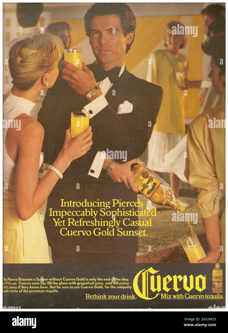 1986 Jose Cuervo Tequila Werbespot mit Pierce Brosnan als James Bond 007 Stockfoto