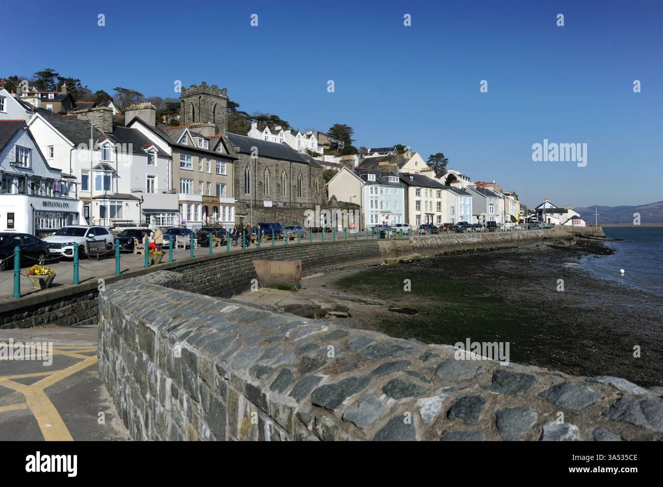 ABERDOVEY VILLAGE UFERPROMENADE ABERDYFI IN GWYNEDD WALES GROSSBRITANNIEN Stockfoto