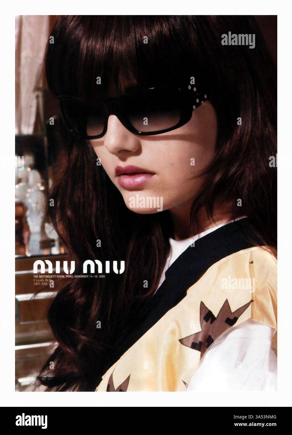 2005 Camilla Belle für Miu Miu Brillenwerbung Stockfoto 2005 Camilla Belle für Miu Miu Brillenwerbung Stockfoto