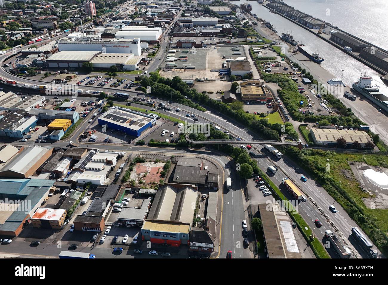 Luftaufnahme der Daltry Street Überführung, zweispurige A63 Hull Stockfoto