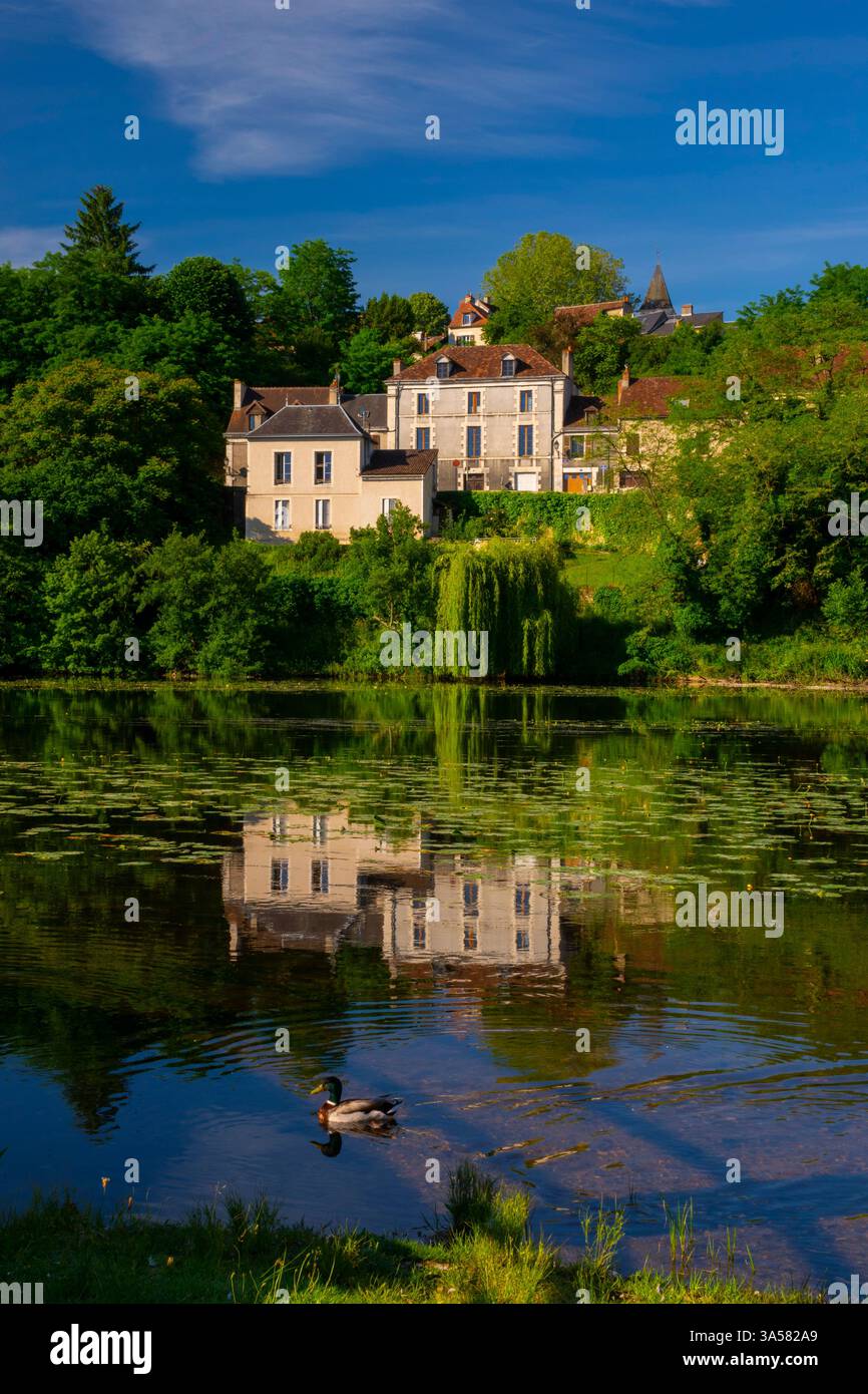 Frankreich, Indre (36), Le Blanc, La Creuse und alte Villen am Fluss Stockfoto
