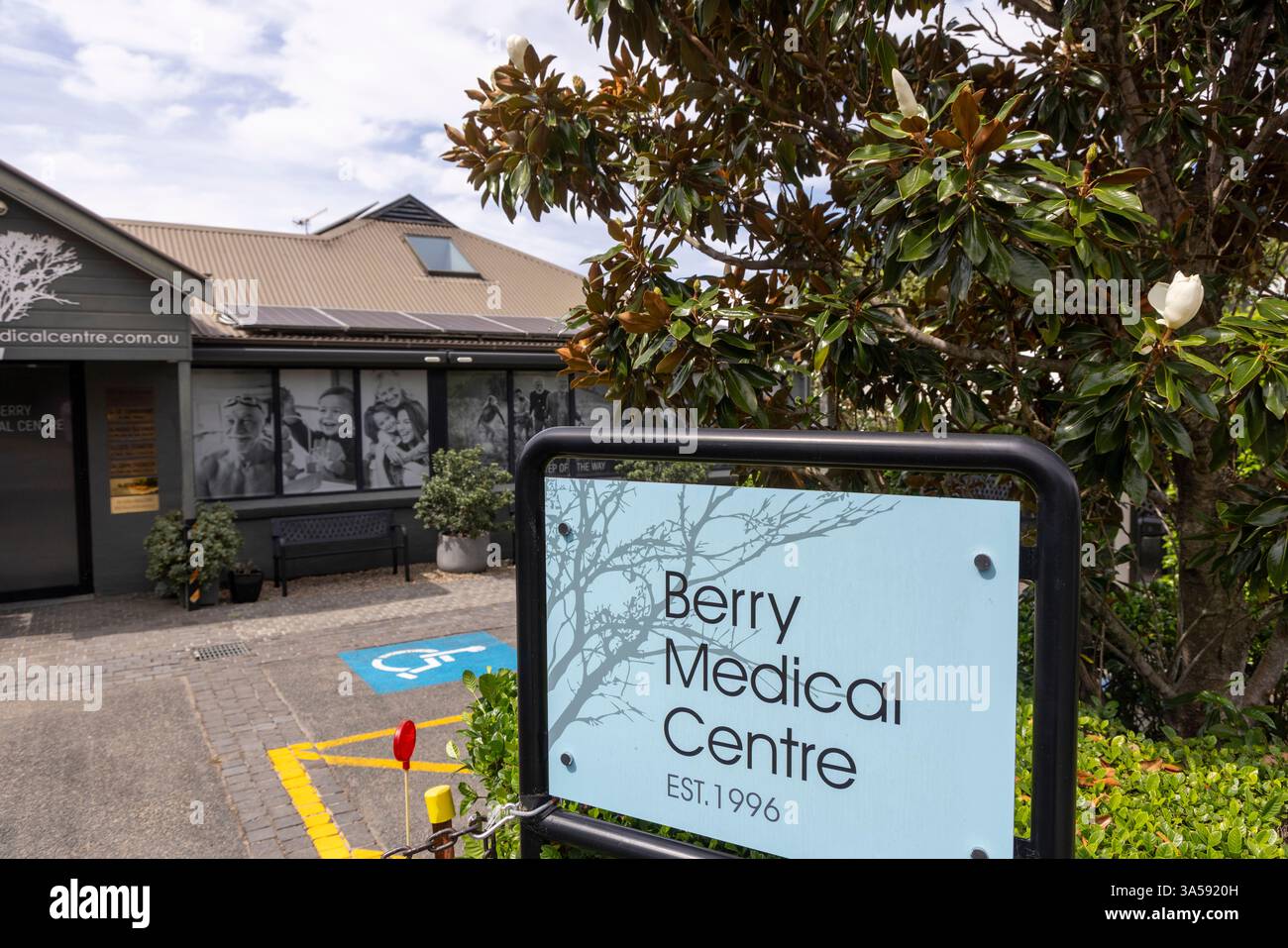 Australisches medizinisches Zentrum und Hausärzte Chirurgie in der Stadt Berry, New South Wales, Australien Stockfoto